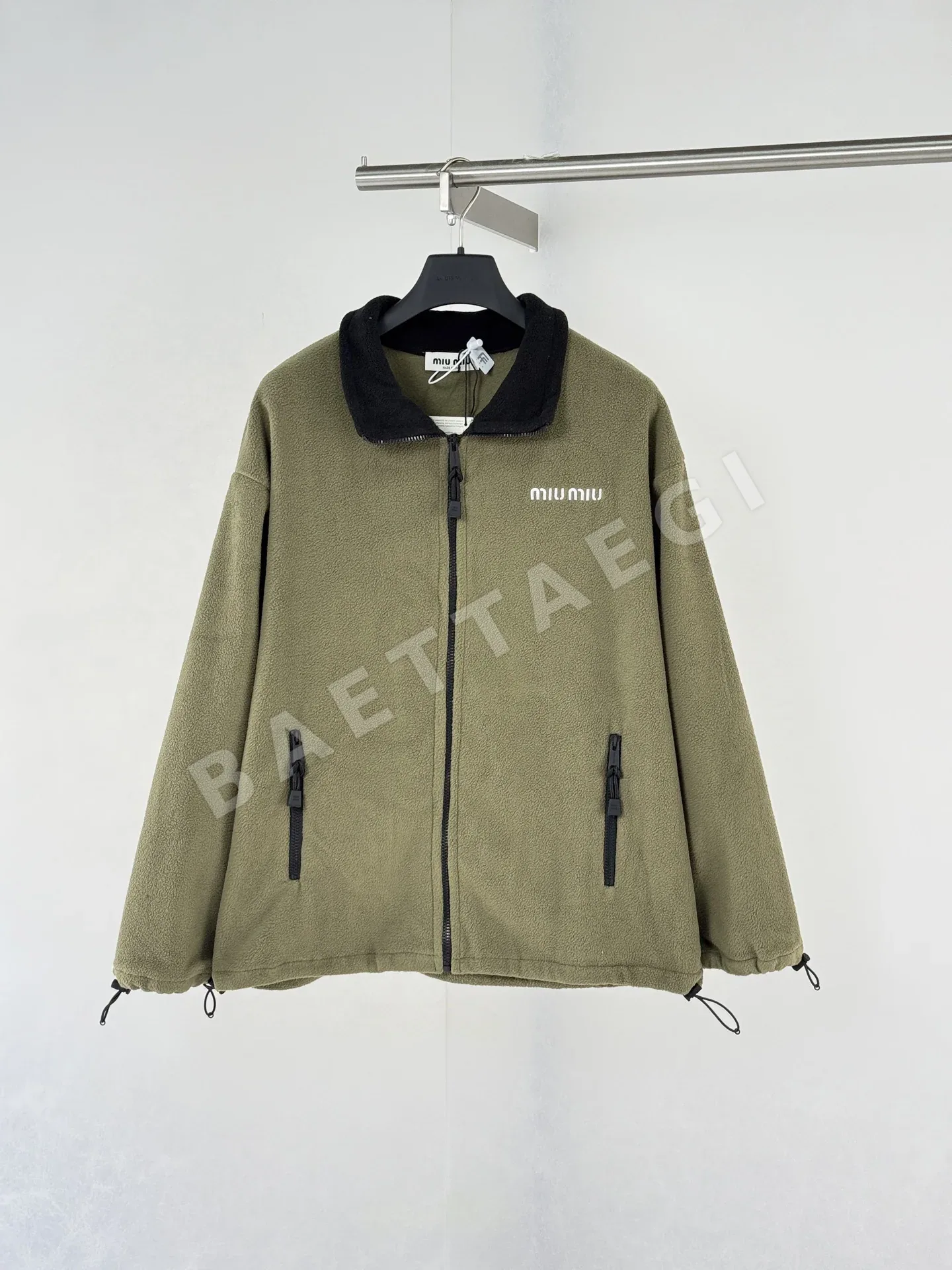미우미우 컬러 블록 플리스 남성 자켓 208208