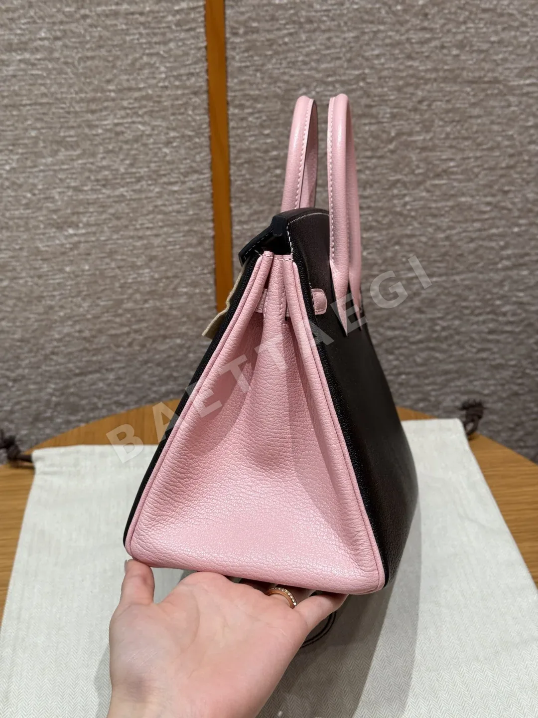 에르메스 버킨 25 가방 상세 이미지 4