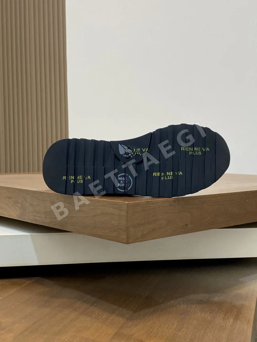 프리미아타 나파 가죽 메시 스니커즈 상세 이미지 9