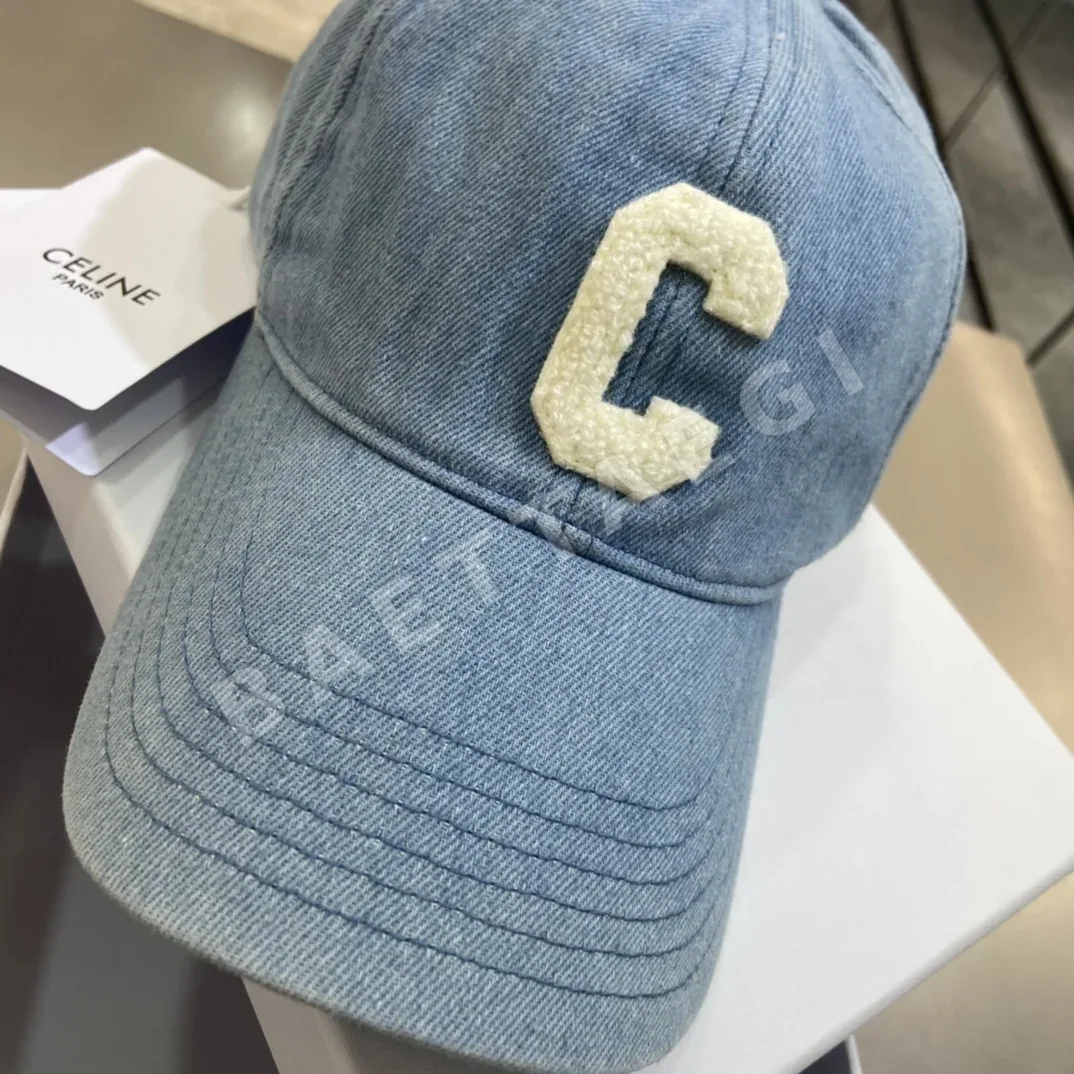 셀린느 C 로고 자수 데님 베이스볼 캡 상세 이미지 3