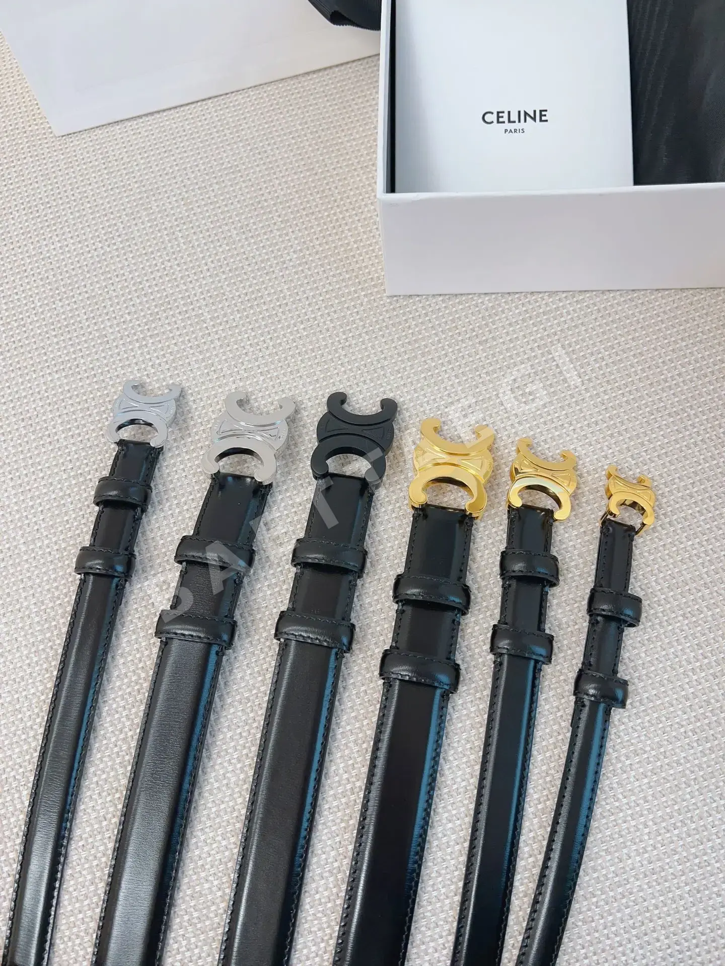 셀린느 천연 가죽 메탈 장식 벨트 상세 이미지 9