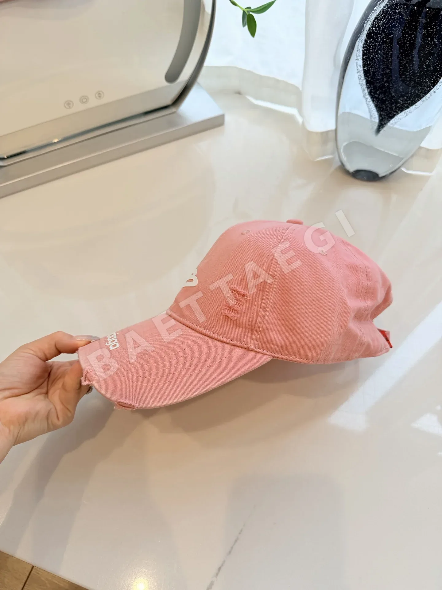 발렌시아가 마카롱 데미지 베이스볼 캡 상세 이미지 4