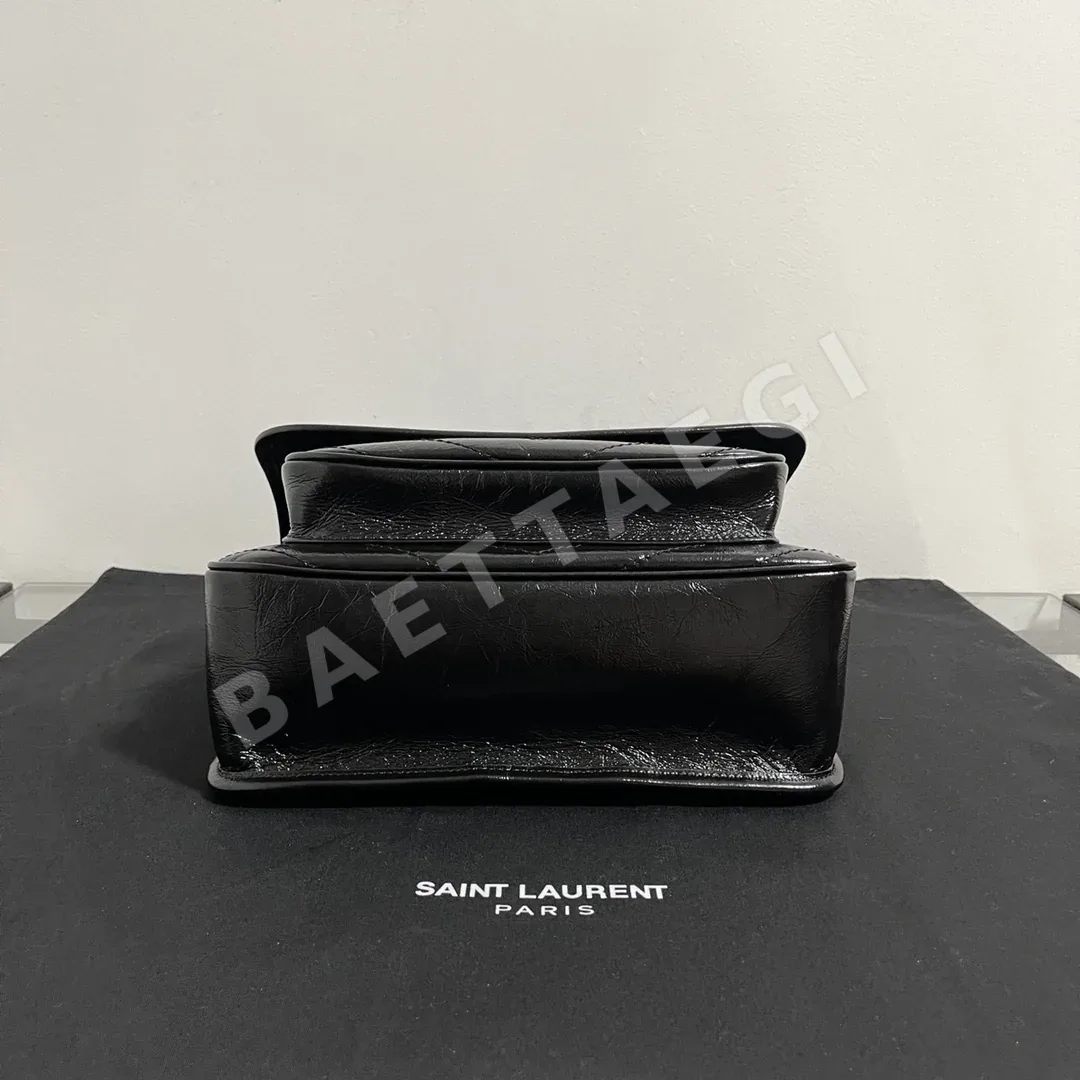 생로랑 니키 앤티크 실버 체인 숄더백 28CM633158 상세 이미지 3