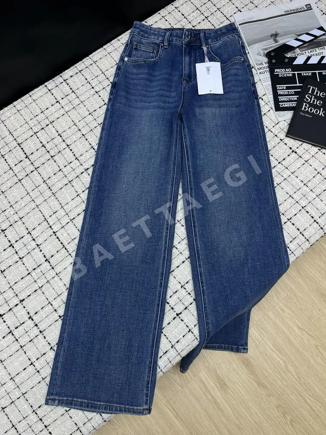 디올 스트레이트 레그 여성 청바지 상세 이미지 4