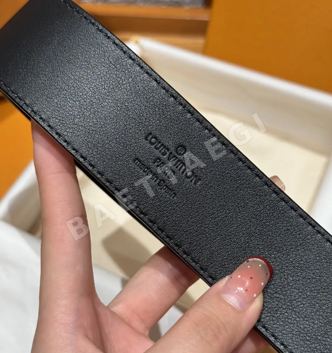 루이비통 피라미드 40mm 리버시블 벨트 상세 이미지 8