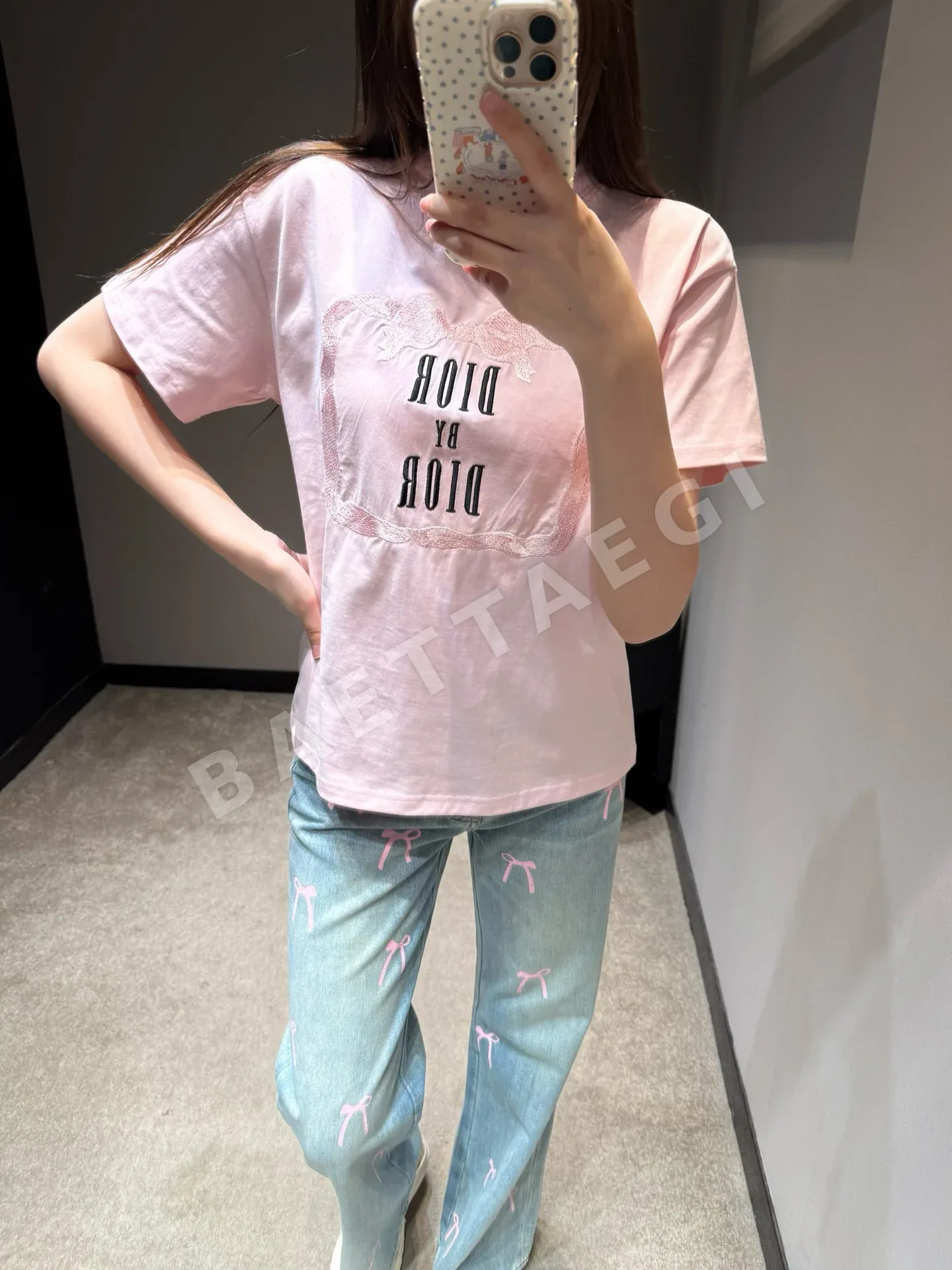 디올 벚꽃 핑크 자수 반팔 티셔츠 상세 이미지 8