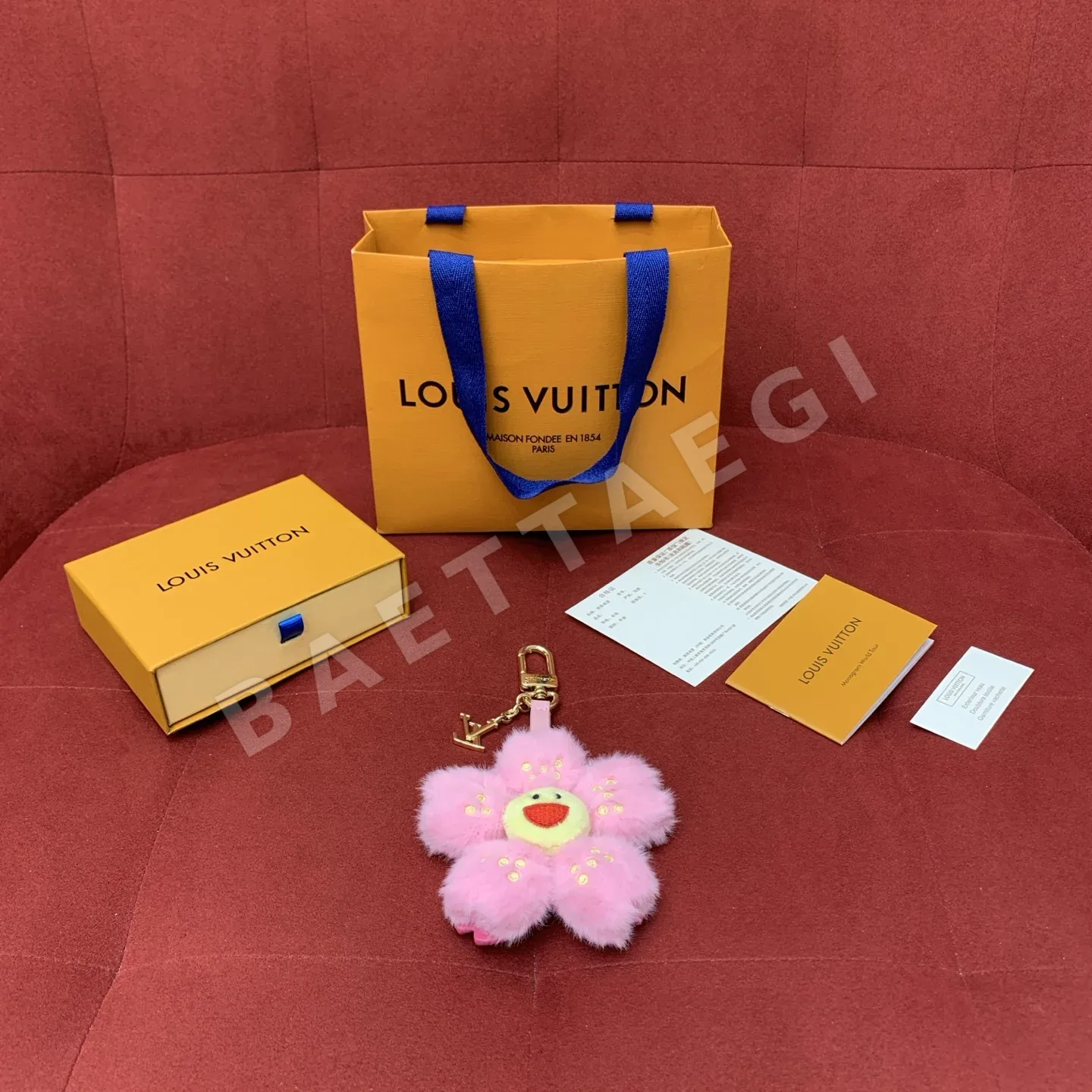 루이비통 벚꽃 장식 키링 M02485 39473