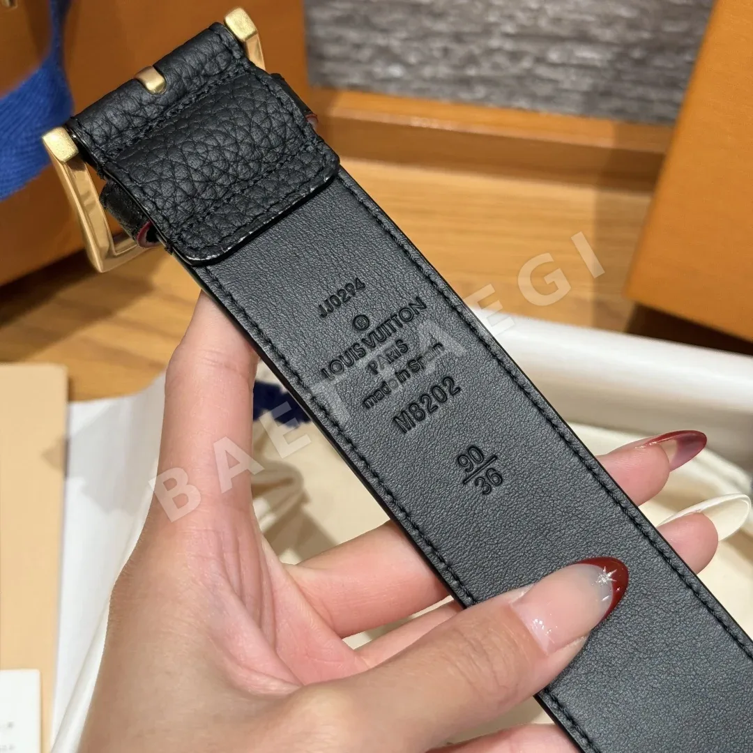 루이비통 가죽 슬림 벨트 상세 이미지 9