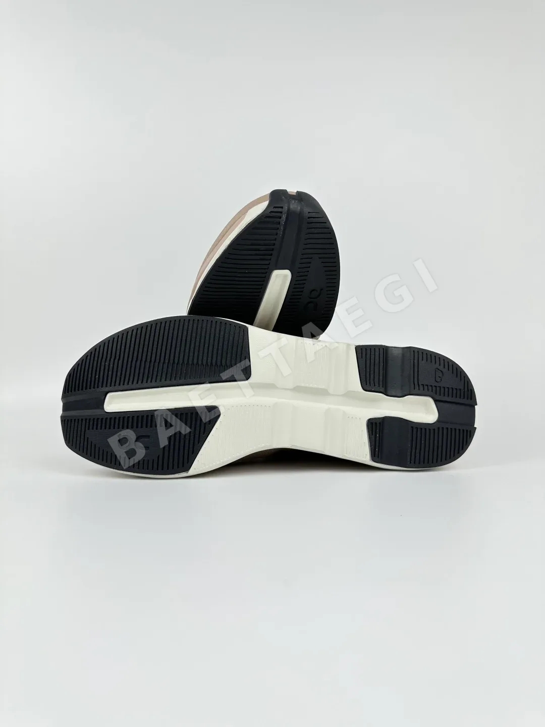 ON 신발 상세 이미지 5