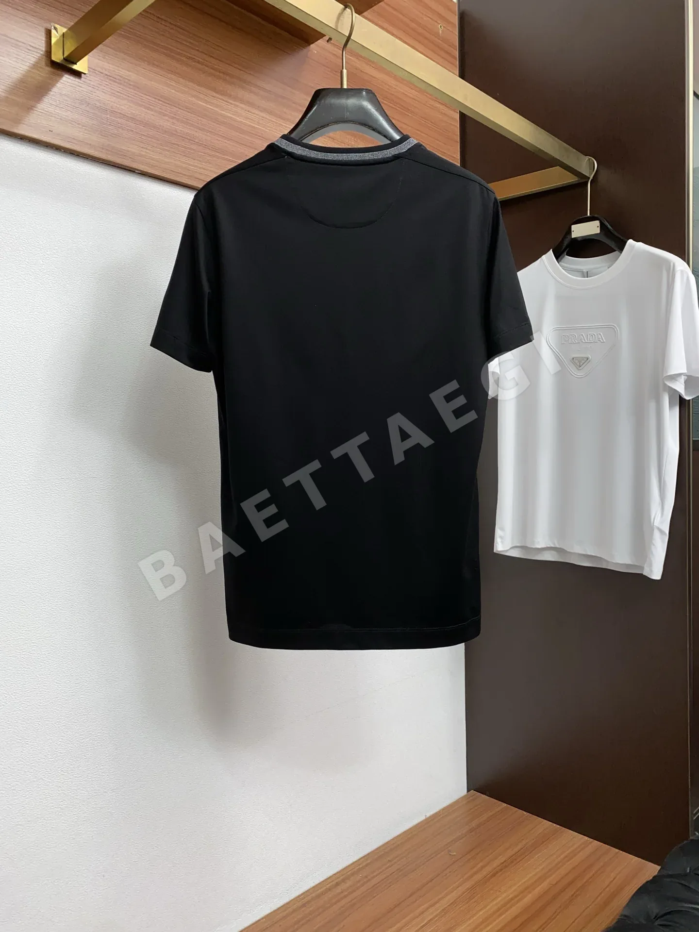 브루넬로쿠치넬리 남성 라운드넥 반팔 셔츠 상세 이미지 10