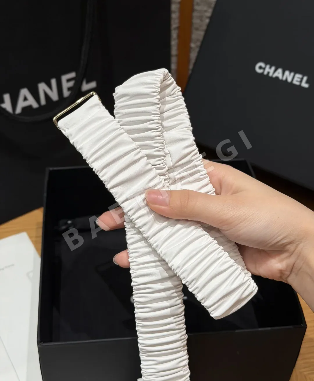 샤넬 플리츠 고무 스트랩 벨트 상세 이미지 5