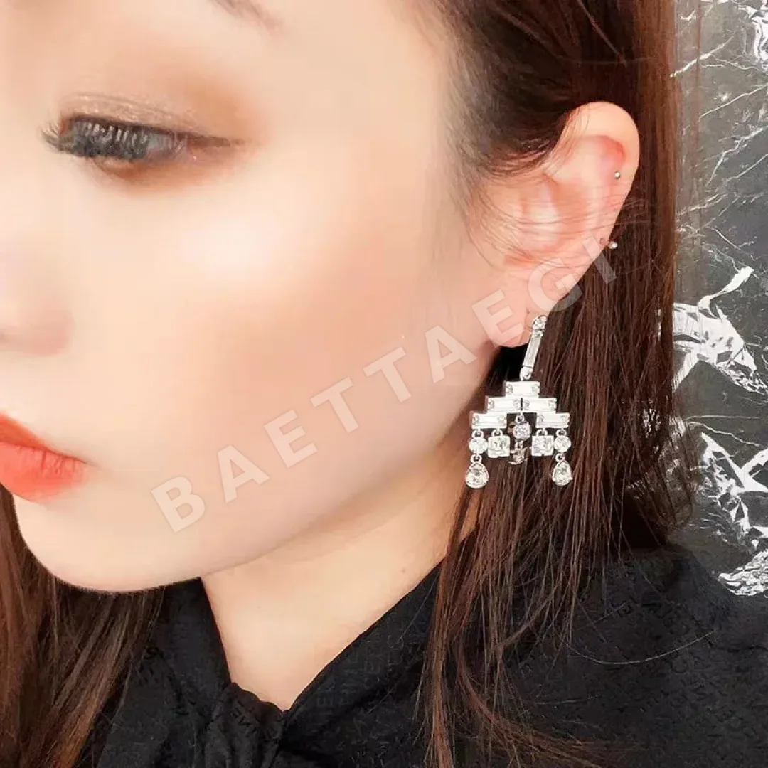 셀린느 프레클라우드 18K 골드 도금 귀걸이 상세 이미지 9