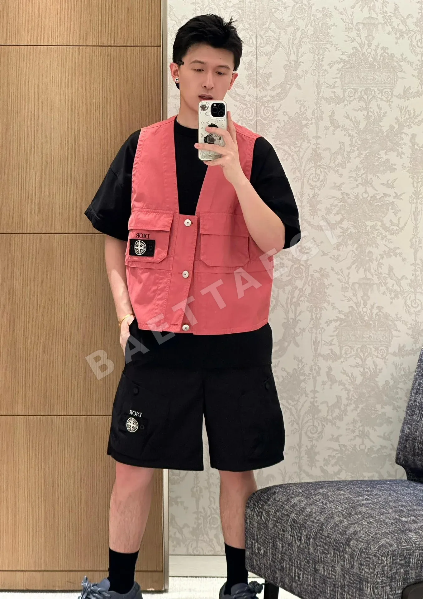 스톤아일랜드 자수 로고 코튼 혼방 새틴 남성 반바지 상세 이미지 9