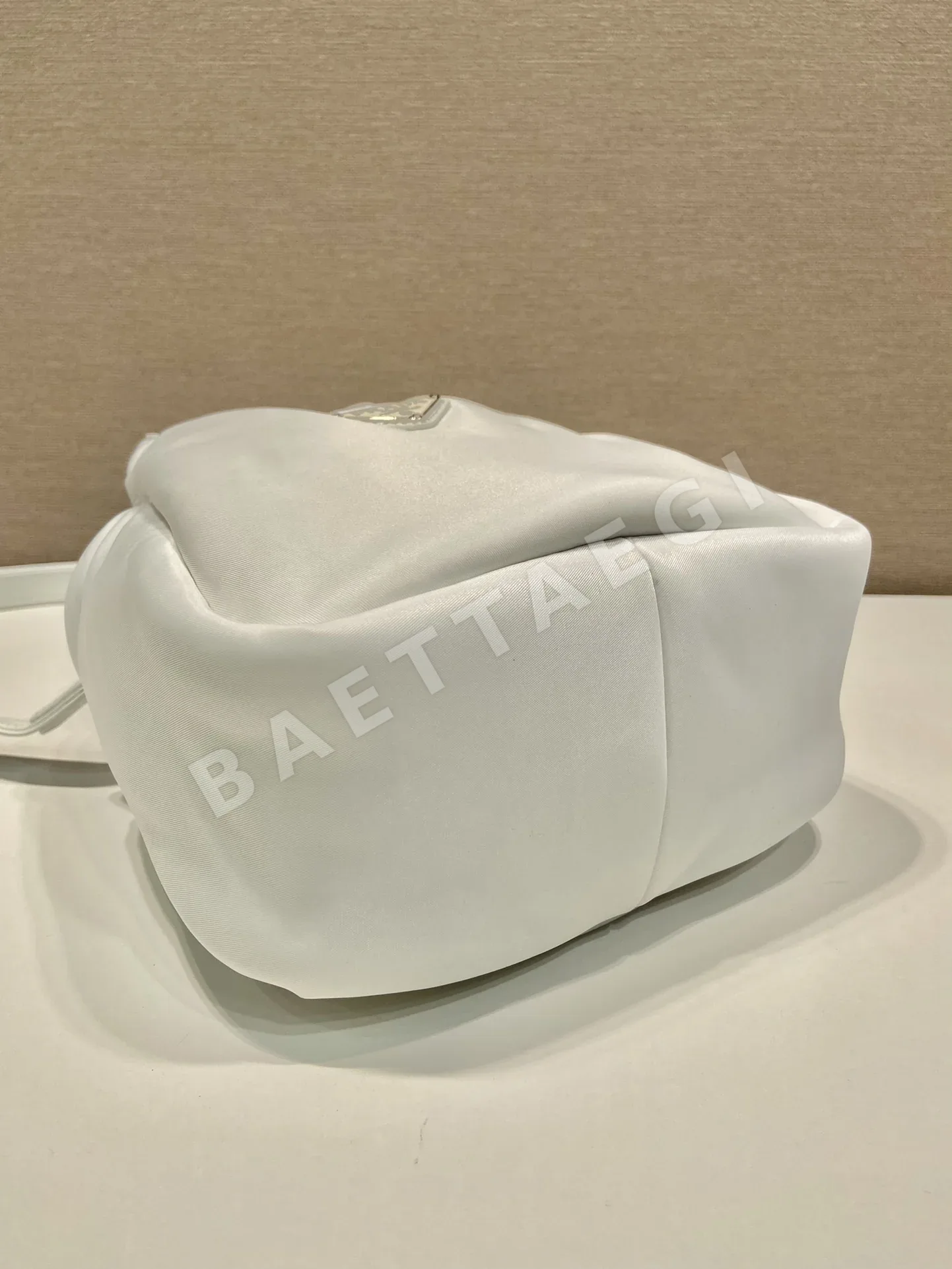 프라다 나일론 미니 토트백 1BA359 상세 이미지 5