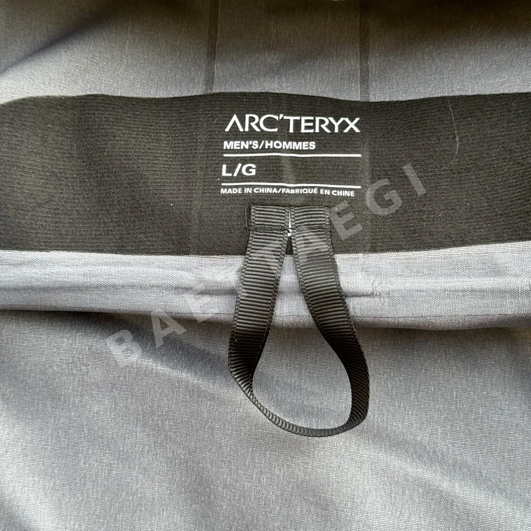 아크테릭스 [TZ] 알파 SV 자켓 7세대 락 그린 200145 Arc'teryx Alpha SV Jacket 7 Panshi Green 상세 이미지 6