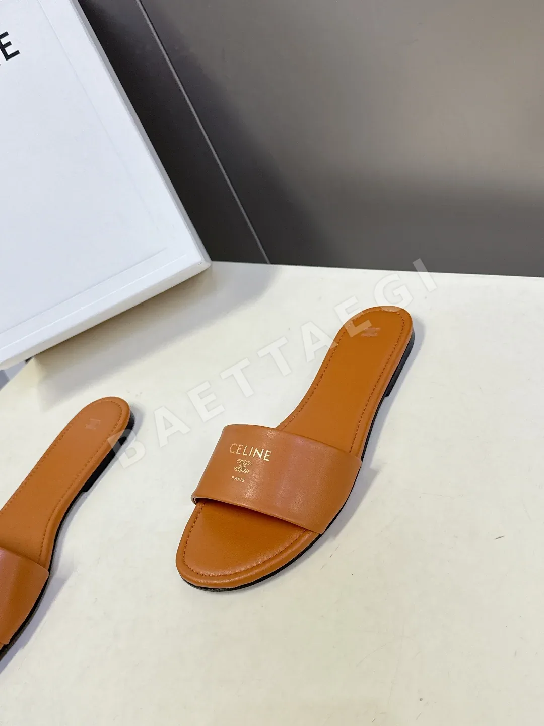 셀린느 개선문 스타일 빈티지 로마 샌들 상세 이미지 3