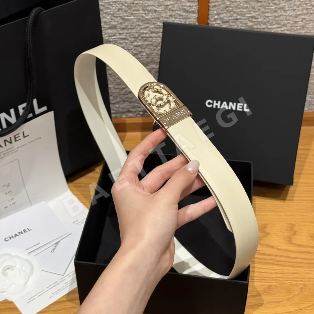 샤넬 더블 C 골드 메탈 양면 소가죽 벨트 상세 이미지 4