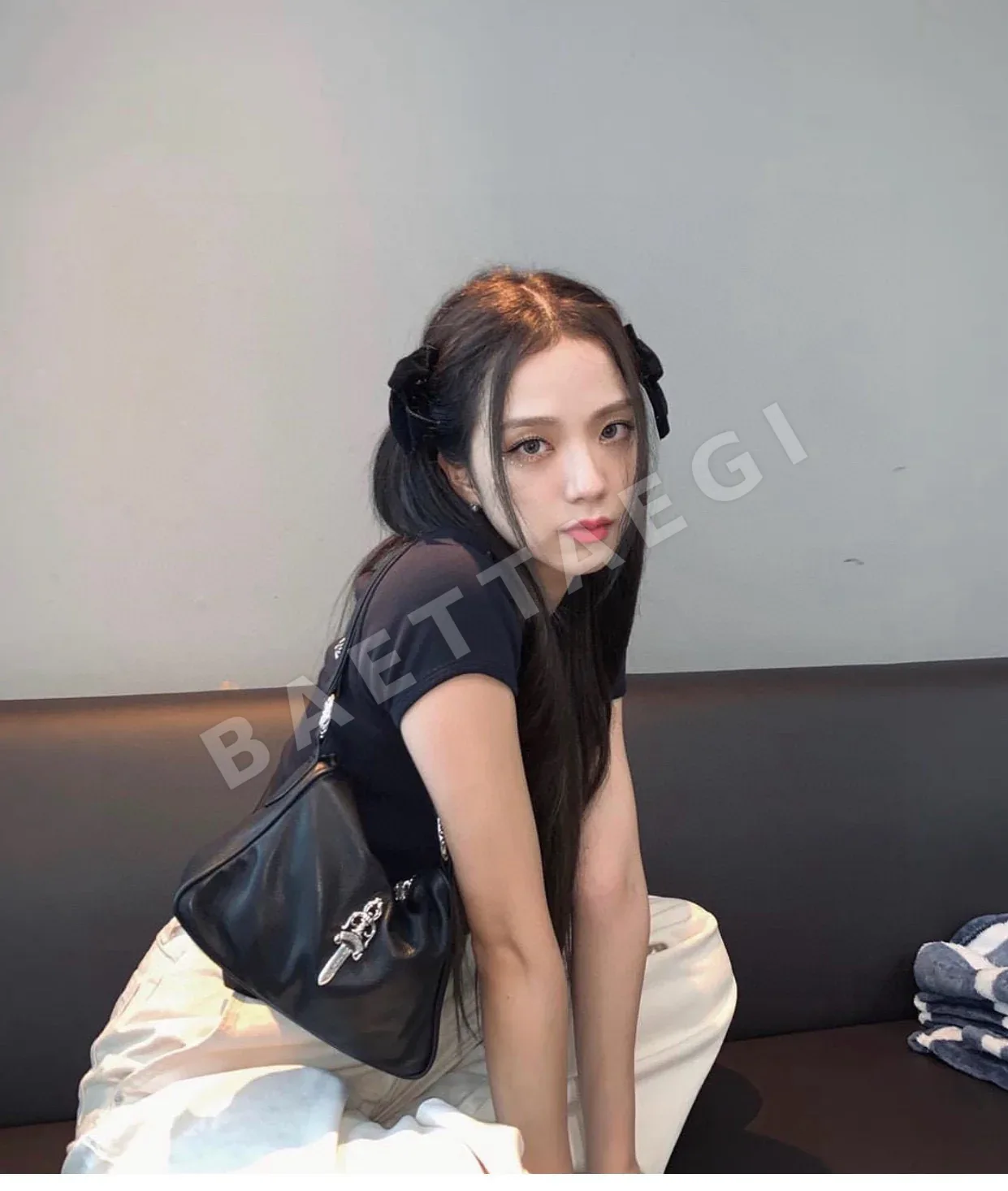 크롬하츠 소가죽 옆주머니 가방 상세 이미지 9