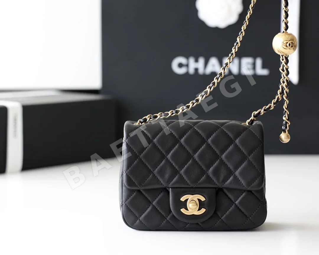 샤넬 CF 골드볼 금도금 양가죽 플랩 백 가방 AS1786
