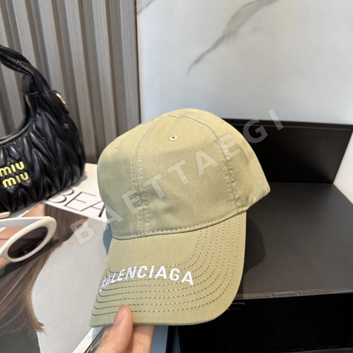 발렌시아가 심플 스타일 야구모자 상세 이미지 2