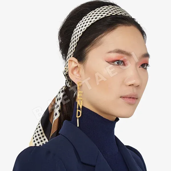 펜디 F 레터 귀걸이 상세 이미지 3