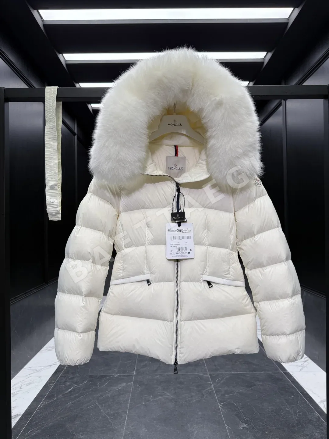 몽클레르 여성 패딩 203469 Moncler Padding 상세 이미지 3