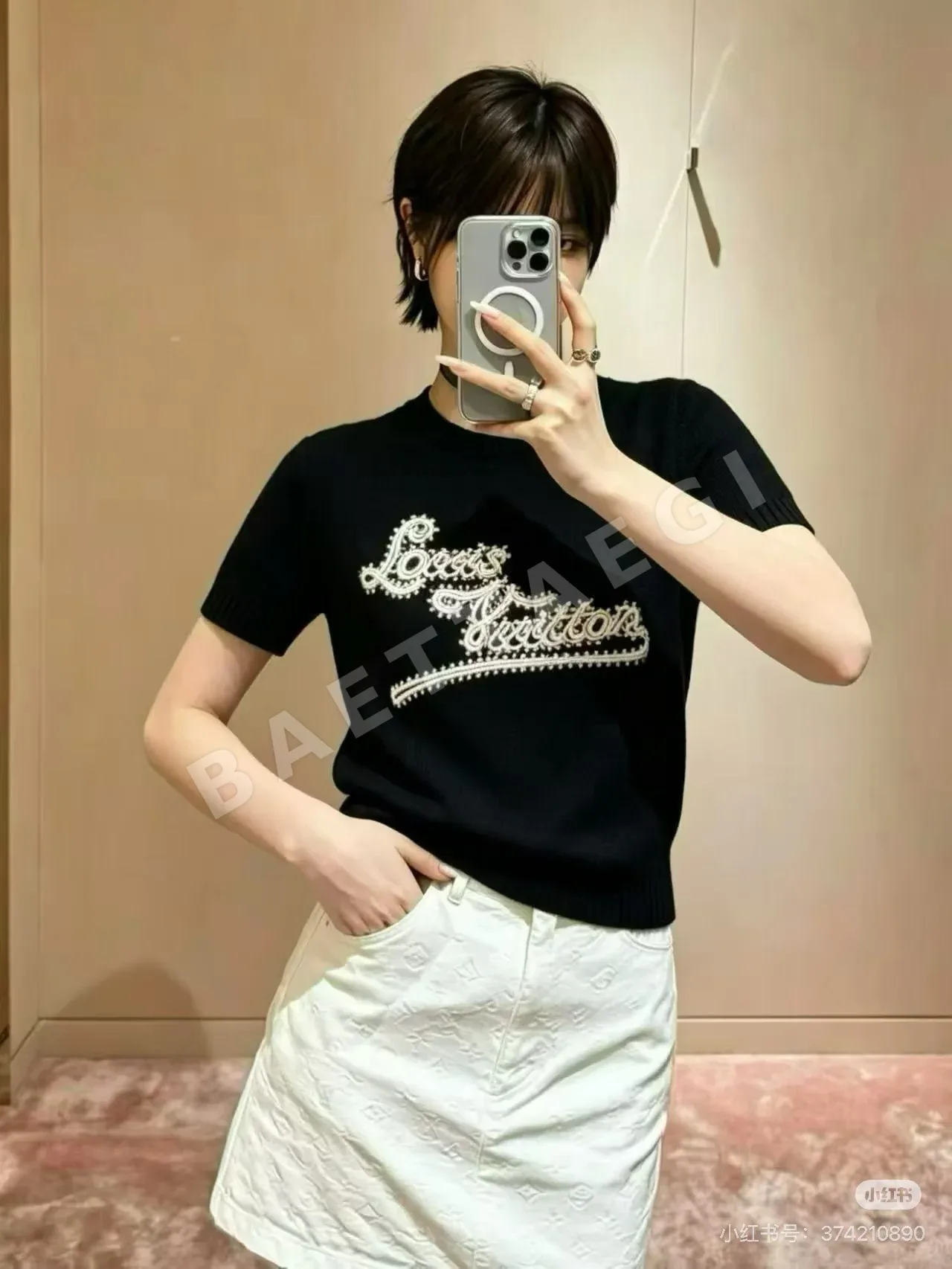 루이비통 여성 반팔 티셔츠 117049