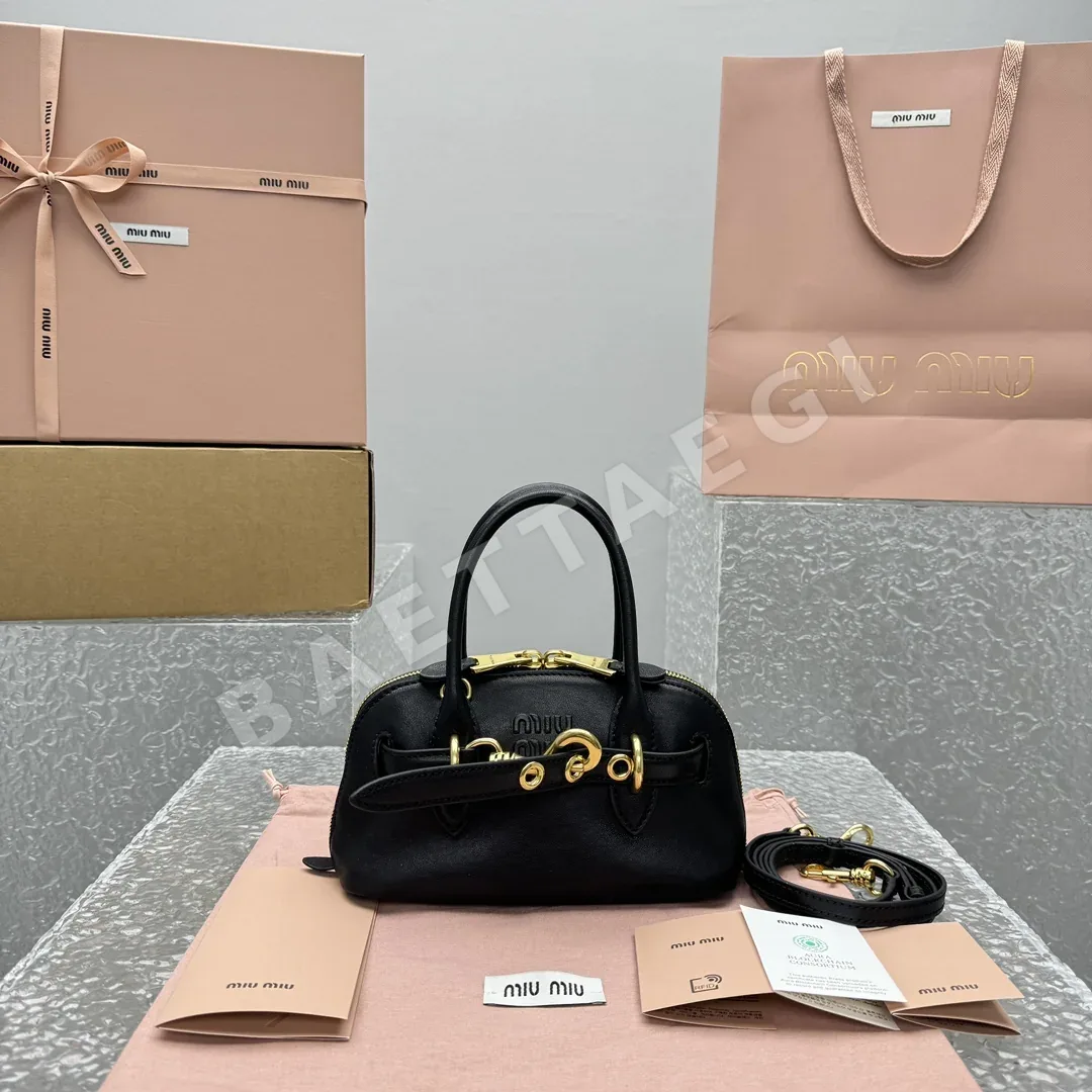 미우미우 보이보이 어드벤처 쉘 백 가방 68273