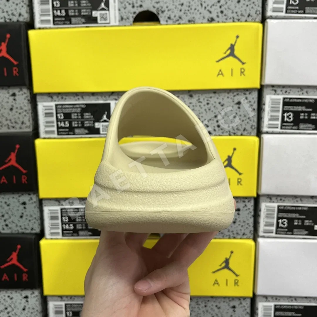 아디다스 이지 슬라이드 FZ5897 200642 Adidas Yeezy Slide Resin 상세 이미지 3