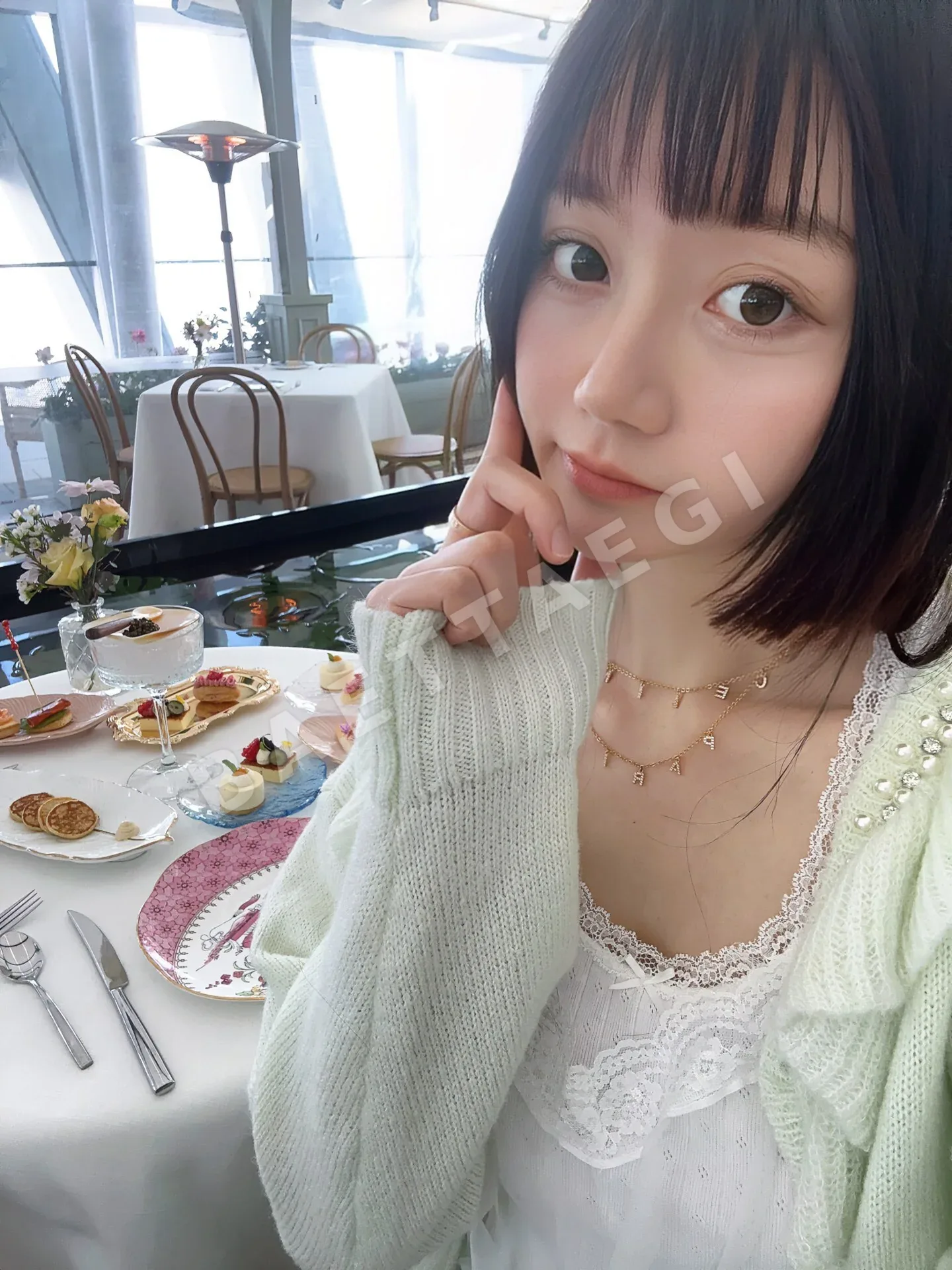 셀린느 C 더블 레이어 다이아몬드 이니셜 목걸이 상세 이미지 2