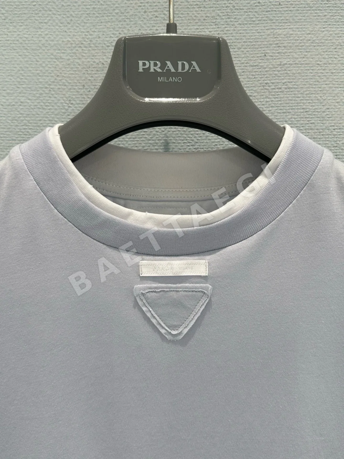 프라다 컬러 블록 여성 반팔 티셔츠 상세 이미지 6