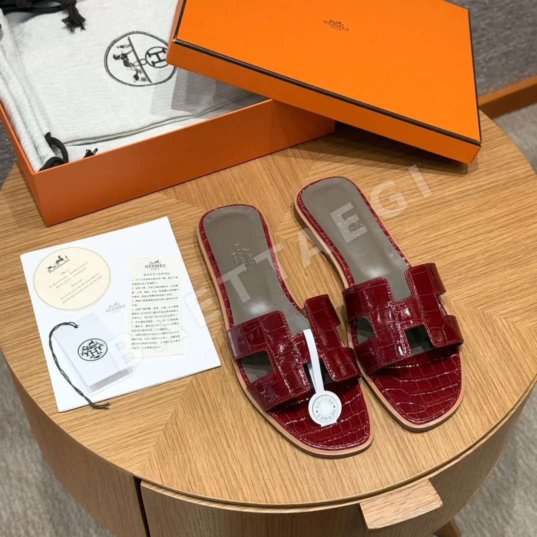 에르메스 오란 샌들 버건디레드 악어가죽 H 컷아웃 165597