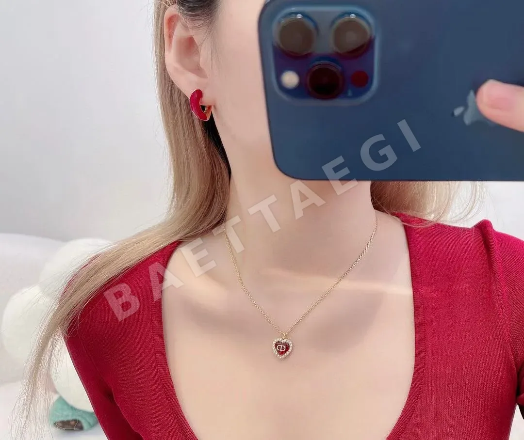 보테가베네타 골드 후프 귀걸이 상세 이미지 1