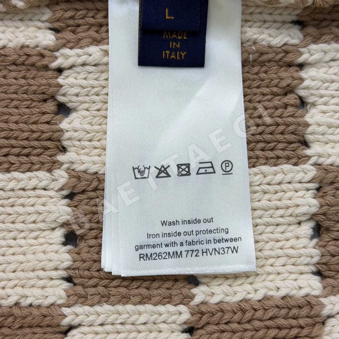 루이비통 면 라운드넥 남성 가디건 상세 이미지 9