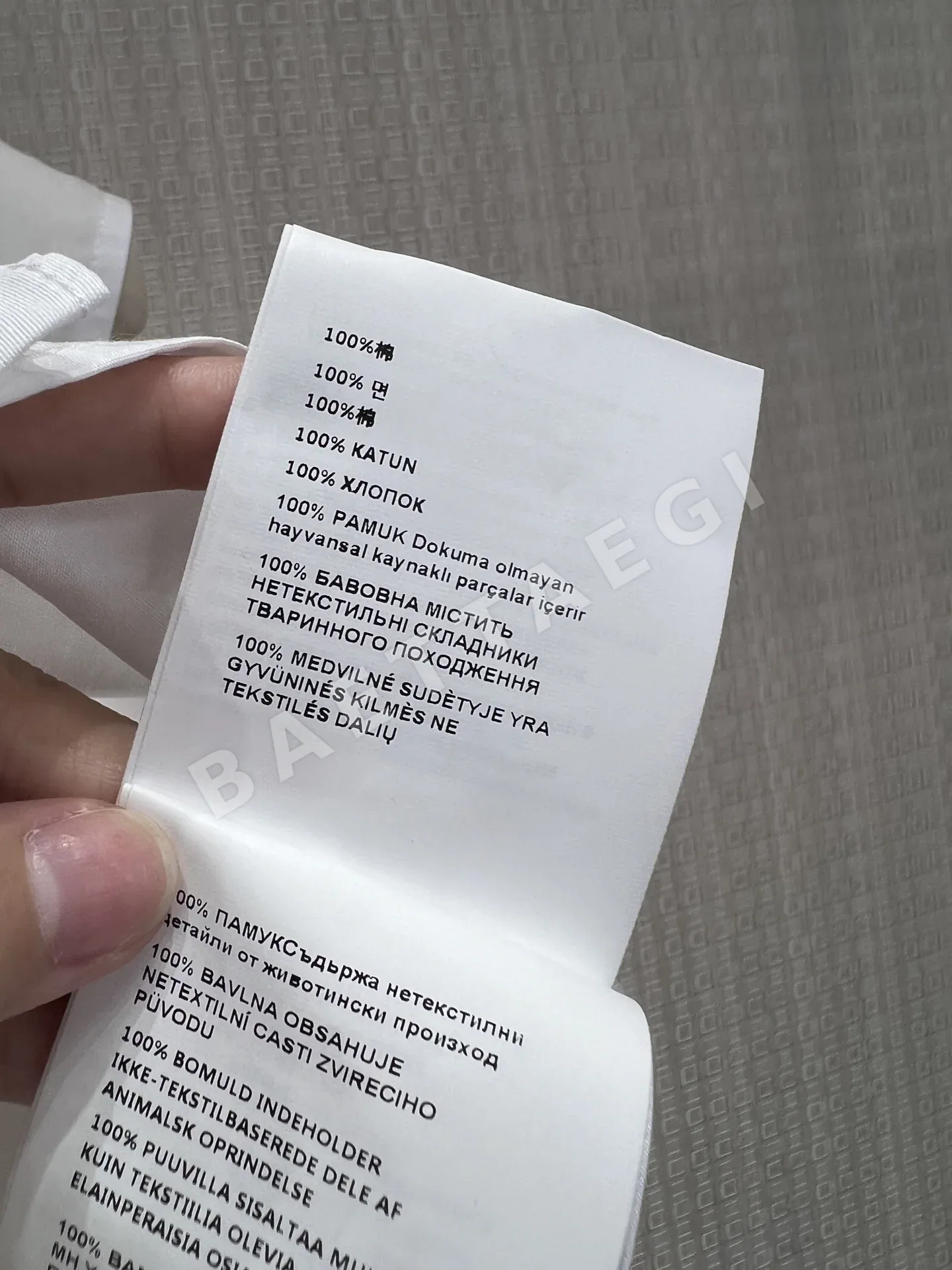 미우미우 프릴 버튼 크롭 반팔 티셔츠 상세 이미지 9