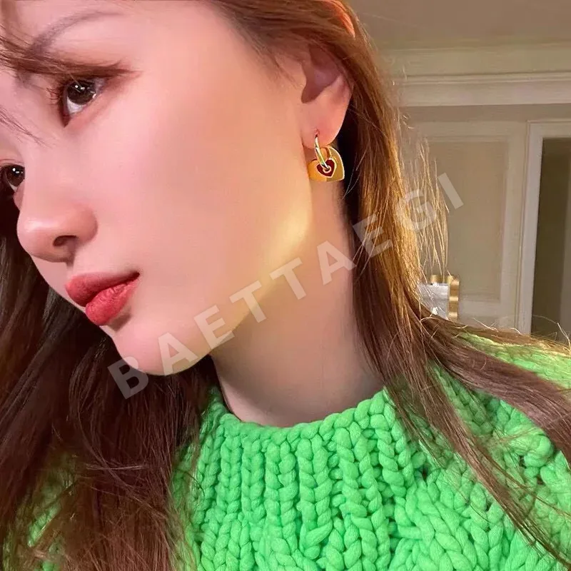셀린느 하트형 귀걸이 상세 이미지 5