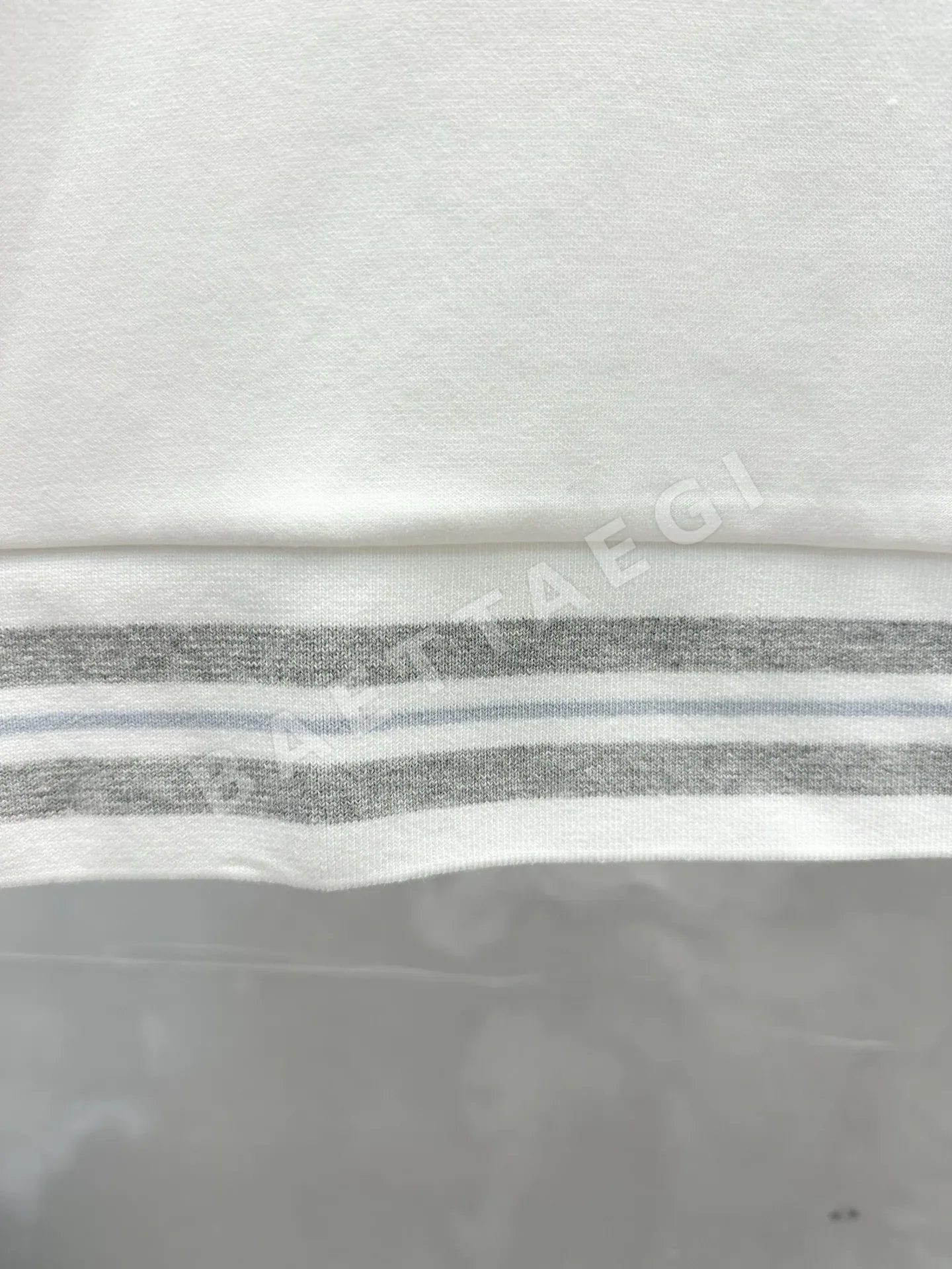 톰브라운 컬러블록 양면 면 크루넥 반팔 티셔츠 상세 이미지 6