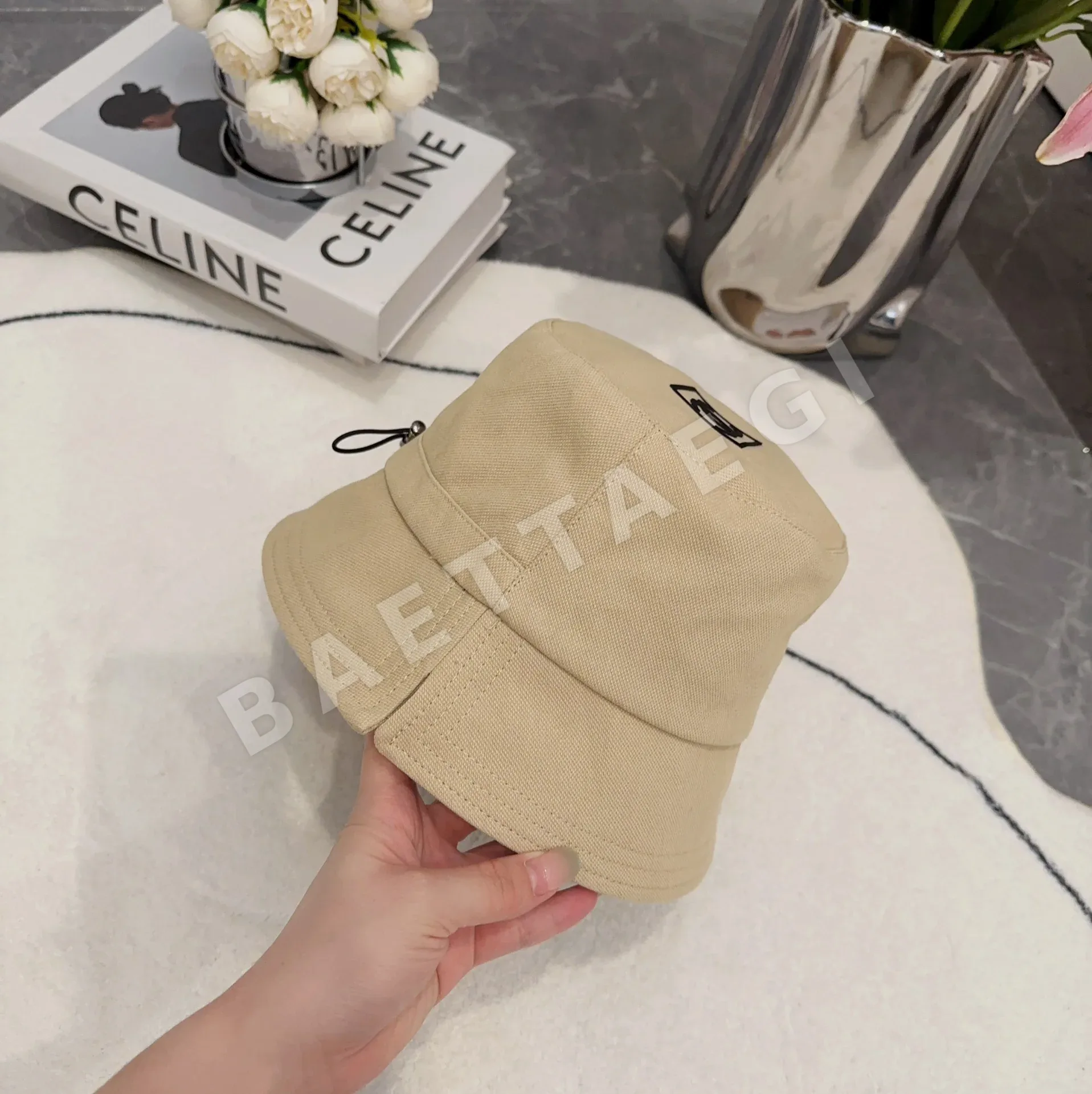 샤넬 빈티지풍 드로스트링 버킷햇 상세 이미지 3