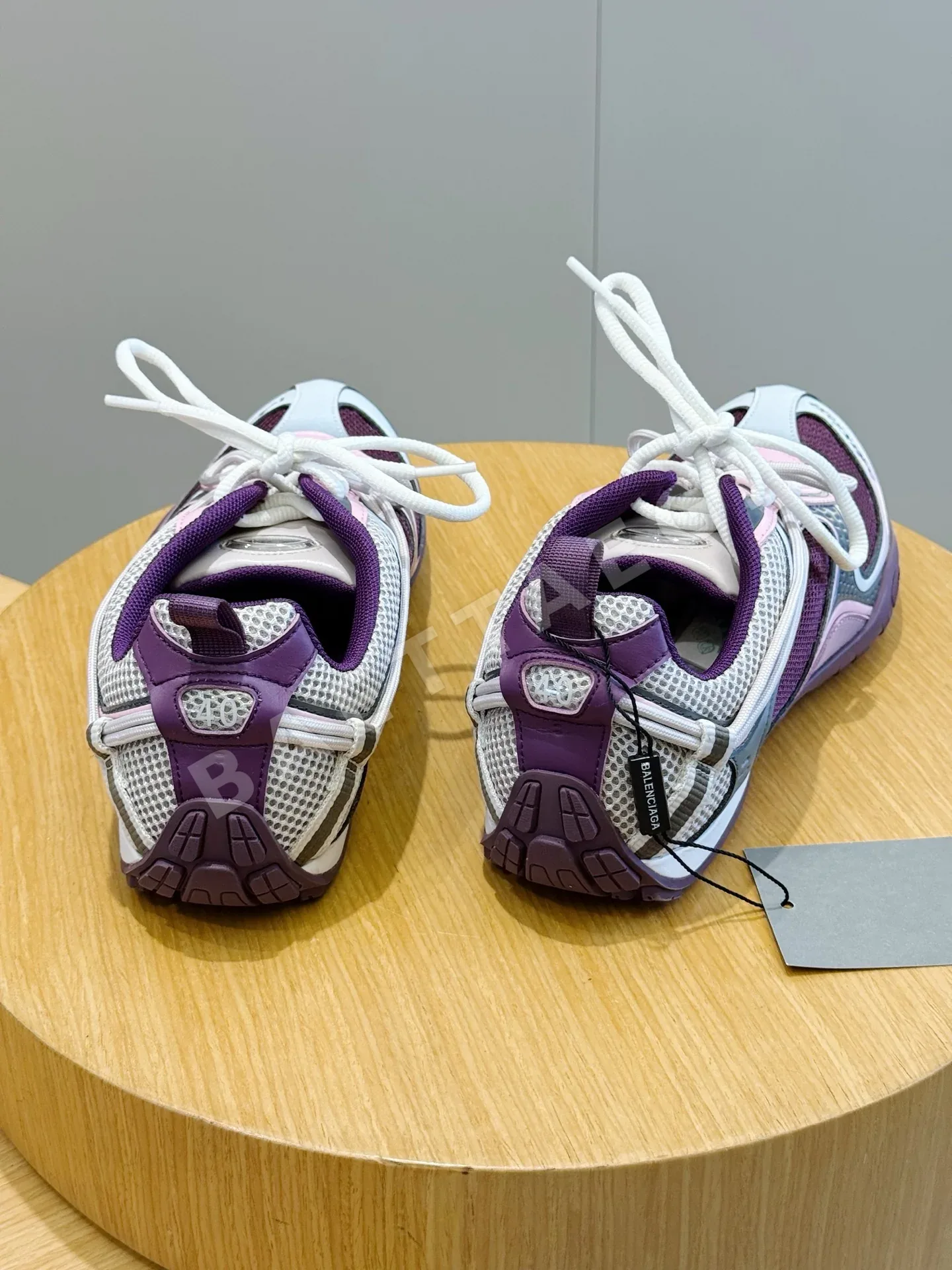 발렌시아가 서킷 커플 스니커즈 상세 이미지 6