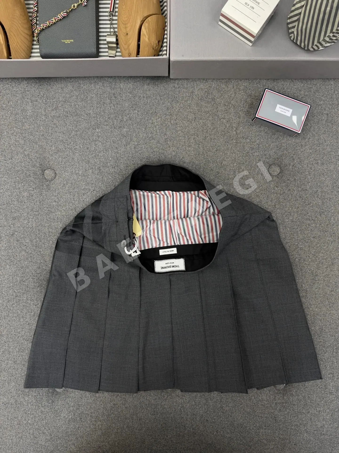 톰브라운 울 플리츠 스커트 상세 이미지 6