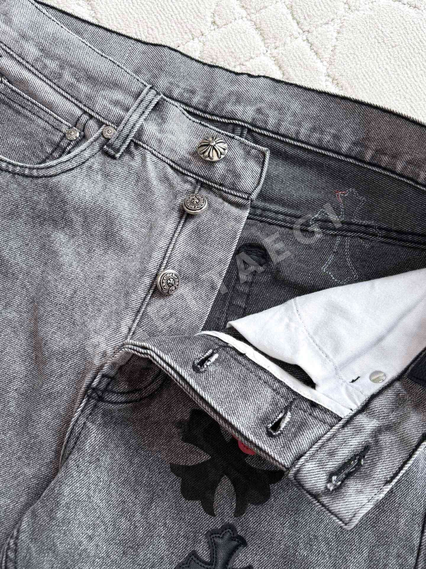 크롬하츠 그래피티 프린트 레더 라벨 남성 바지 상세 이미지 7