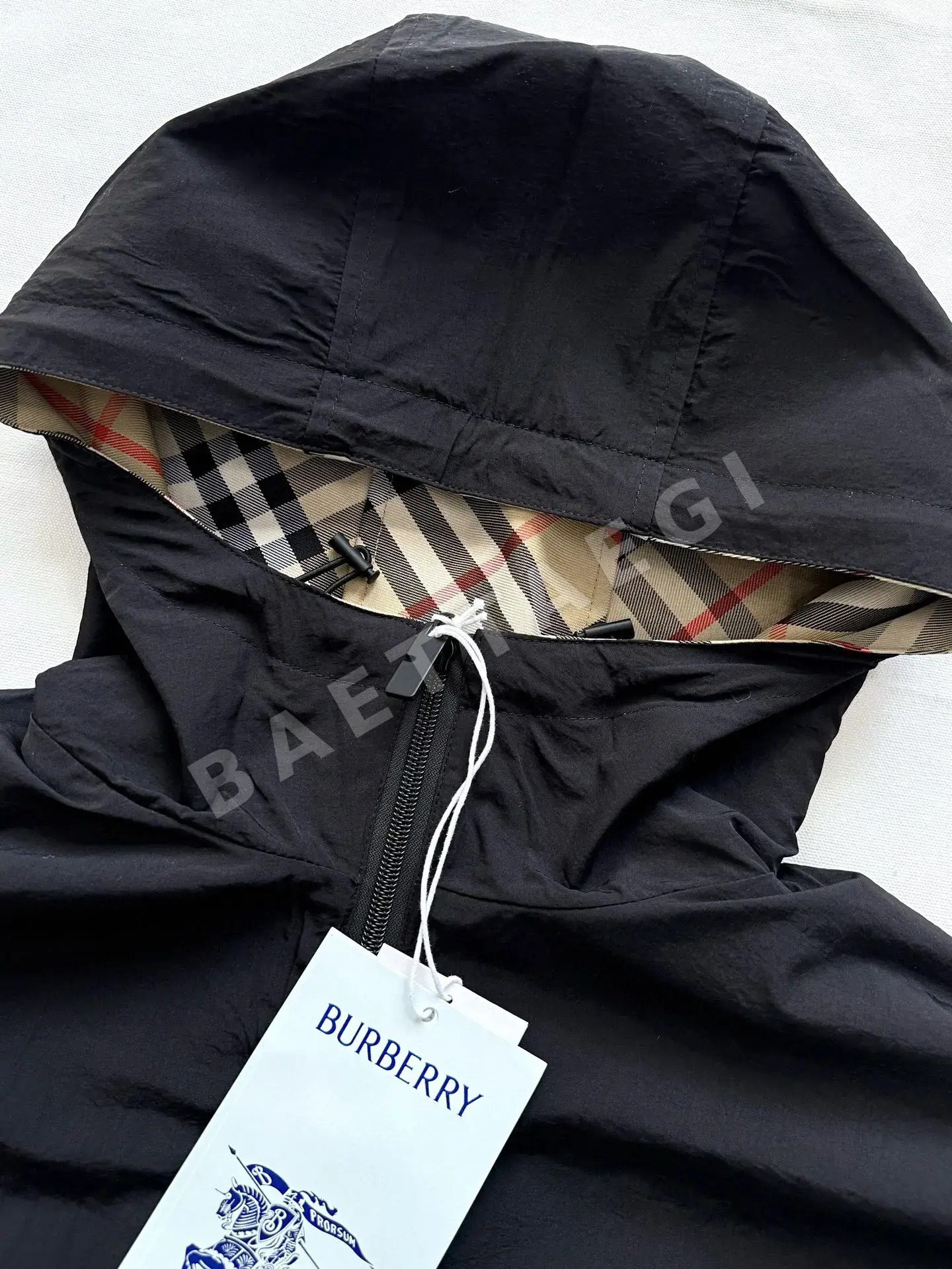 버버리 리버시블 체크 자수 남성 자켓 상세 이미지 9