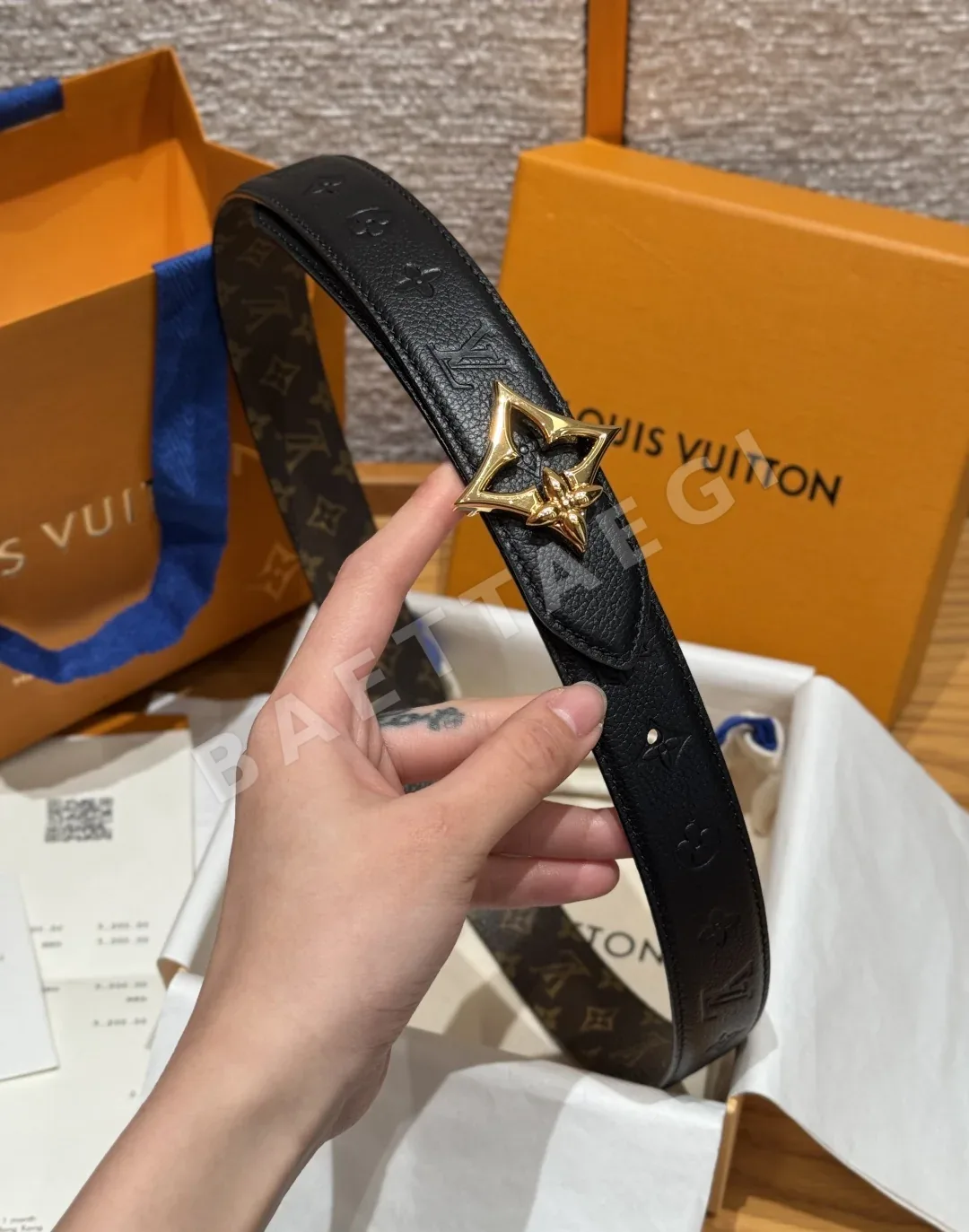루이비통 플라워그램 리버시블 30mm 벨트 상세 이미지 3