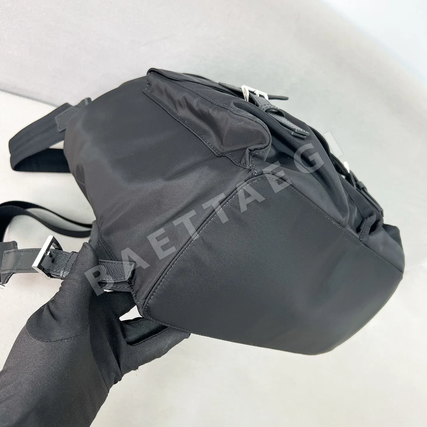 프라다 남성 나일론 백팩 2VZ110 상세 이미지 7