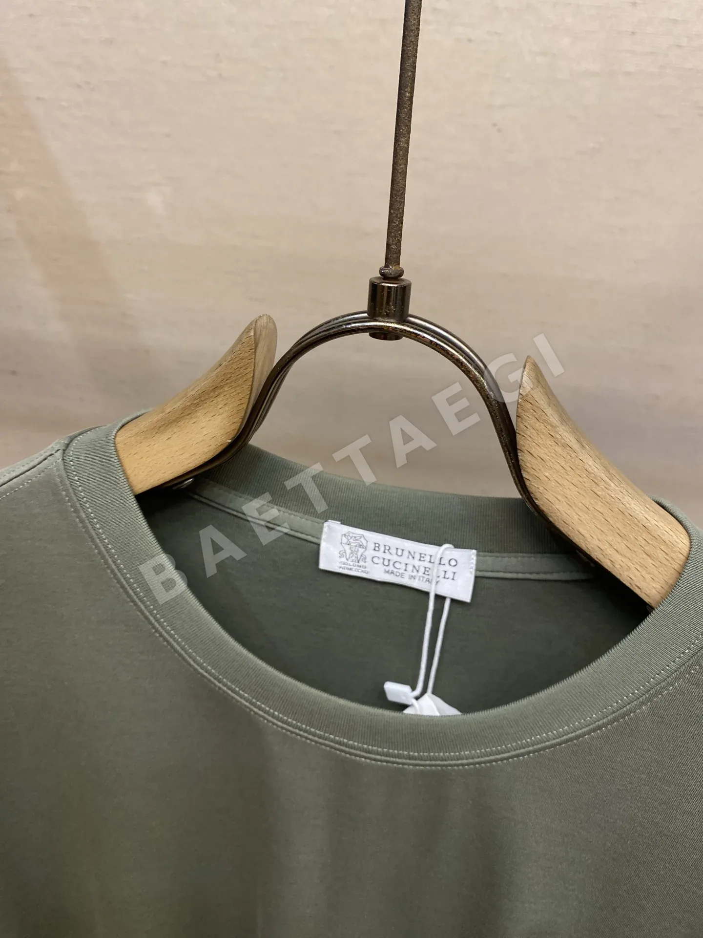브루넬로쿠치넬리 반팔 티셔츠 상세 이미지 4