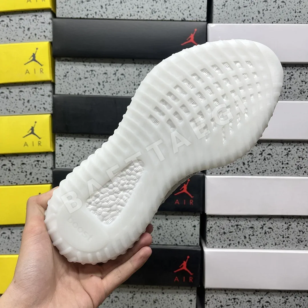 아디다스 [R] 이지 부스트 350 V2 EF2367 200726 Adidas Yeezy Boost 350 V2 상세 이미지 8