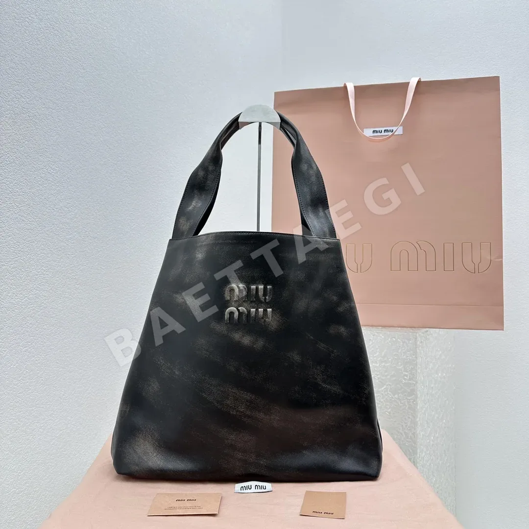 미우미우 램스킨 빈티지 브라운 호보 숄더백 68186