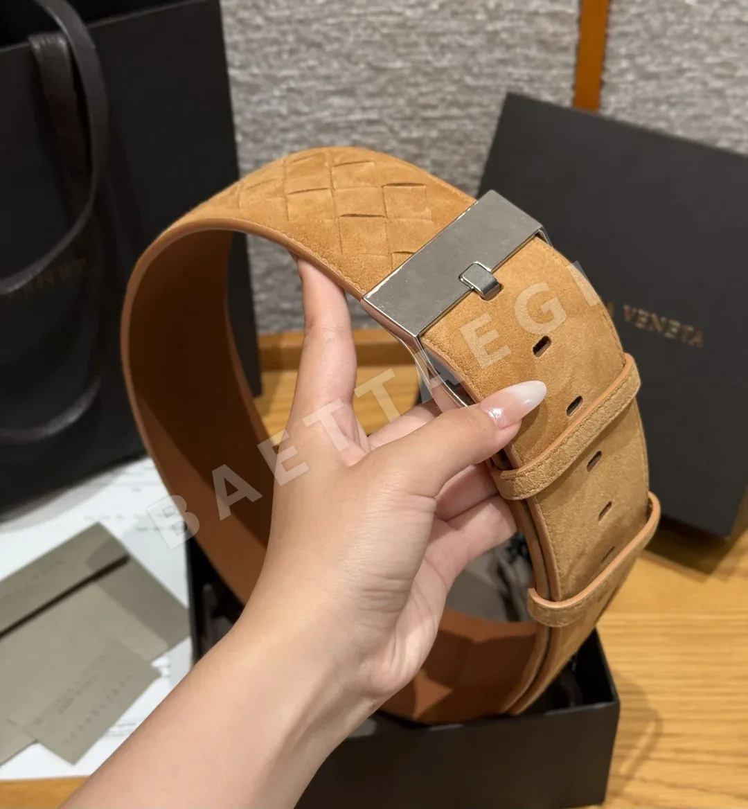 보테가베네타 브로큰업 인트레치오 스웨이드 벨트 상세 이미지 3