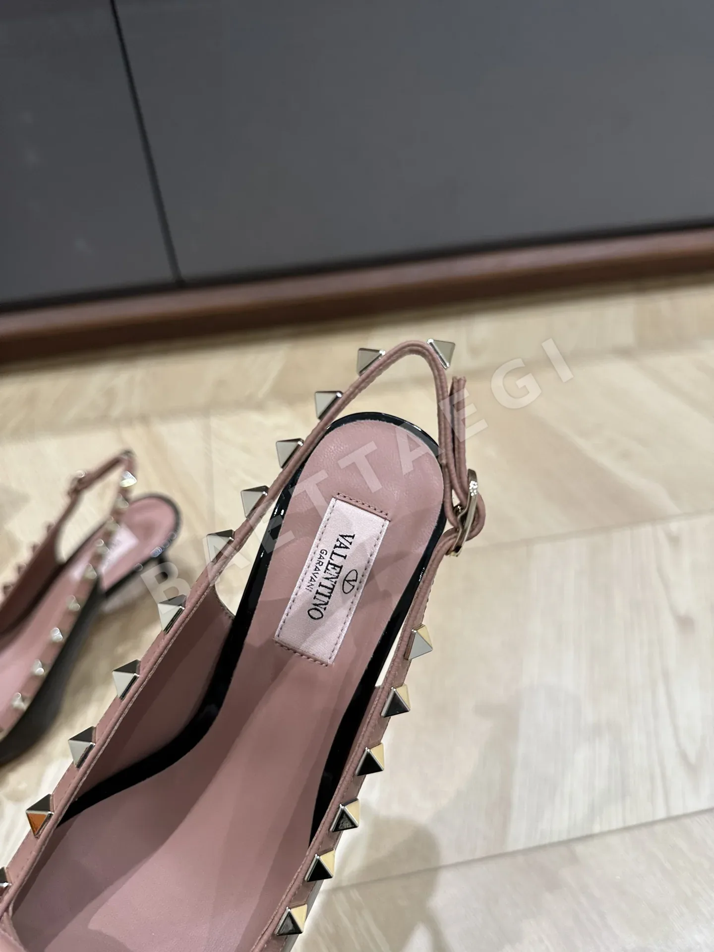 발렌티노 신발 상세 이미지 9