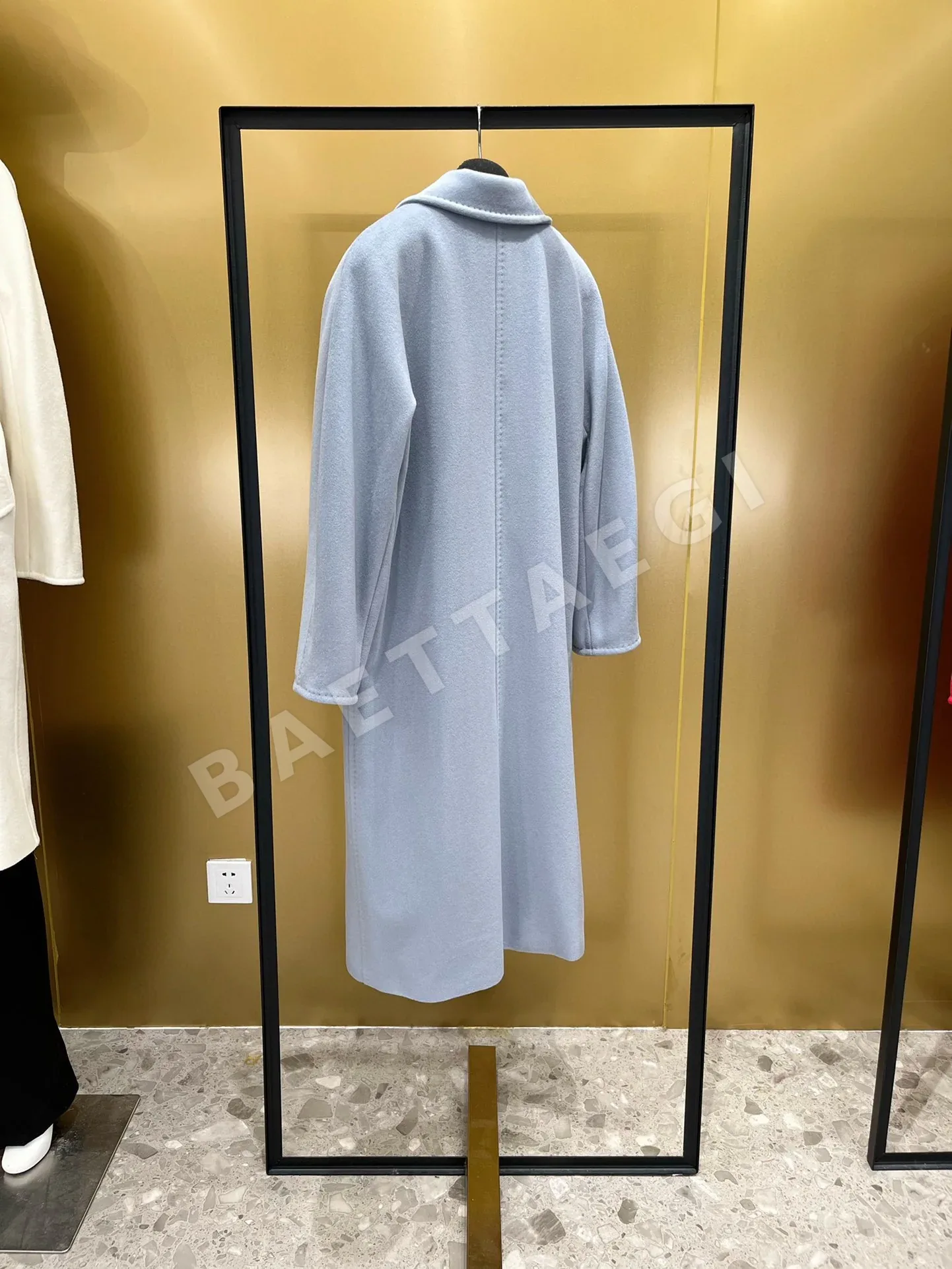 막스마라(Max Mara) 마담 101801 아이콘 코트 상세 이미지 3
